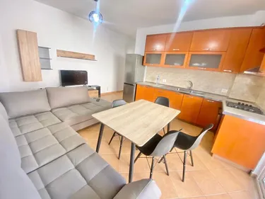 Foto e Apartment me qera Liqeni i Thate, Rruga Peti, Tiranë