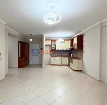 Foto e Apartment me qera Rruga Riza Cerova, Tiranë