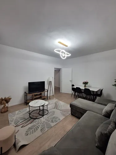 Foto e Apartment me qera Presidenca, Tiranë