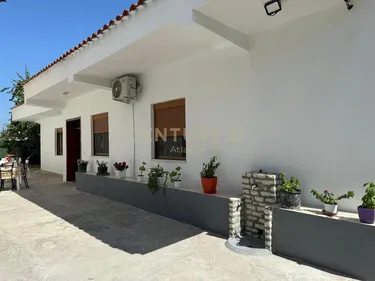 Foto e studio me qera Plazh Hekurudha, Durrës