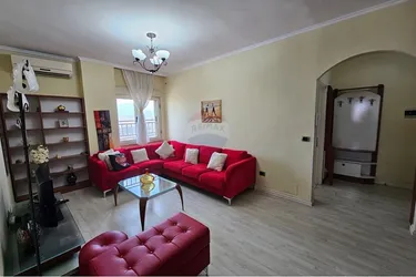 Foto e Apartment me qera Stacioni Trenit, Rruga Reshit Petrela, Tiranë