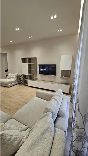 Foto e Apartment në shitje Liqeni i Thate, Tiranë
