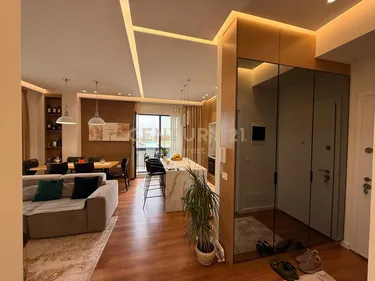 Foto e Apartment në shitje Shkolla e Kuqe, Riza Cerova, Tiranë