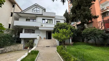 Foto e Vilë me qera Selite, Tiranë