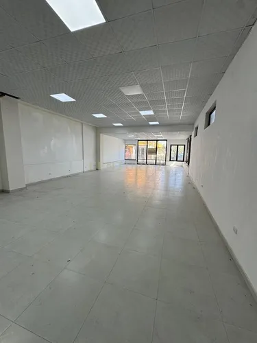 Foto e Ambient biznesi me qera Ish Kenete, Durrës