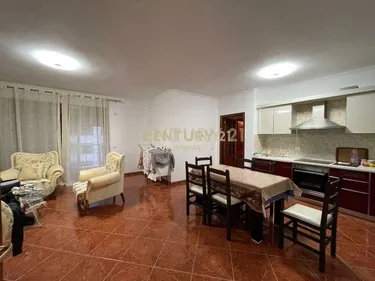Foto e Apartment në shitje Markata Fruta Perime, Durrës