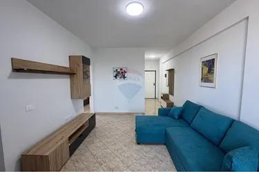 Foto e Apartment me qera Kika 1, Komuna e Parisit, Tiranë