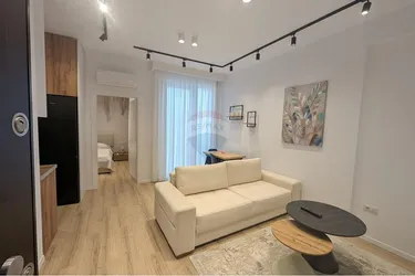 Foto e penthouse me qera Kopshti Botanik, Tiranë