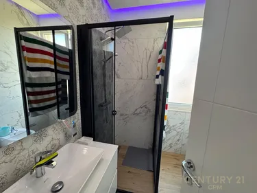 Foto e Apartment në shitje Liqeni i Thate, Tiranë