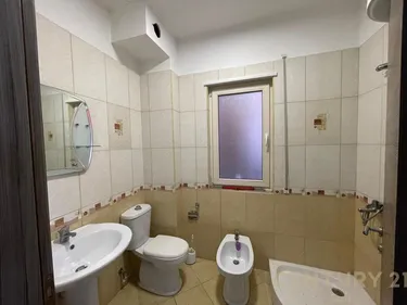 Foto e Apartment në shitje Fresk, Tiranë