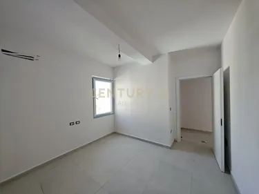 Foto e Apartment në shitje Golem, Durrës
