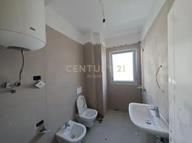 Foto e Apartment në shitje Golem, Durrës
