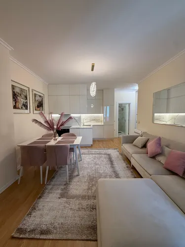 Foto e Apartment me qera Rruga e Kosovareve, Tiranë
