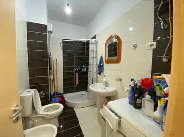Foto e Apartment në shitje Liqeni Thate, Tiranë
