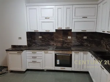 Foto e Apartment në shitje Qender, Tiranë