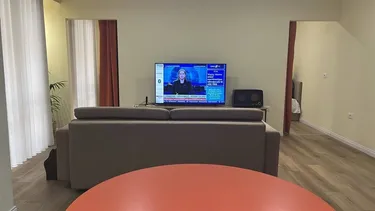 Foto e Apartment me qera Rruga Hoxha Tahsim, Tiranë