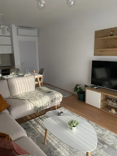 Foto e Apartment me qera 5 Maj, Rruga 5 Maj, Tiranë