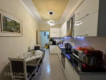 Foto e Apartment në shitje Yzberish, Tiranë
