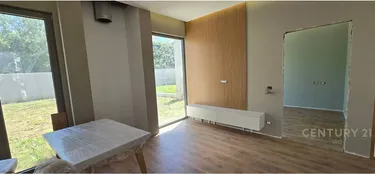 Foto e Vilë me qera Green Valley Residence, Tiranë