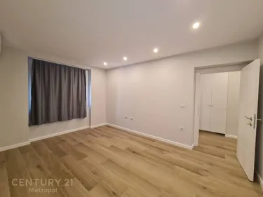 Foto e Apartment me qera Ish Restorant Durresi, Tiranë