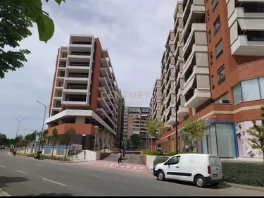 Foto e Ambient biznesi në shitje Rruga e Kavajes, Tiranë