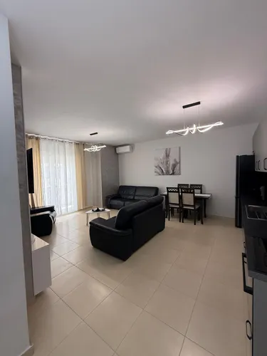 Foto e Apartment me qera Prane Shkolles Drita e Dijes, Rruga Drashovica ,prane Shkolles Drita e Dijes, Vlorë