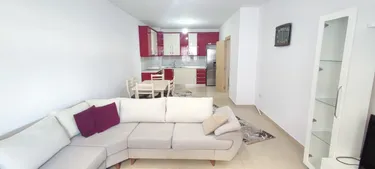 Foto e Apartment me qera Kinostudio, Tiranë