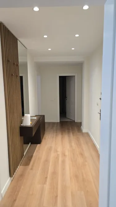 Foto e Apartment me qera Bulevardi Zogu i Pare, Tiranë
