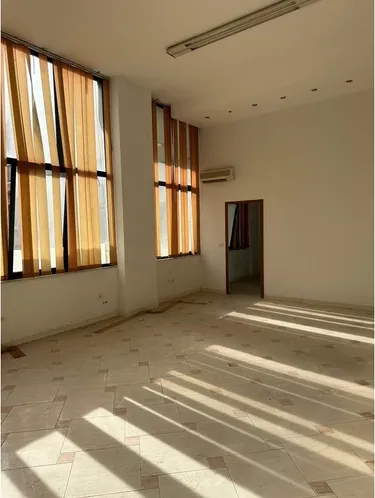 Foto e Ambient biznesi në shitje Ministria e Jashtme, Tiranë