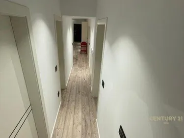 Foto e Apartment në shitje Rruga e Durresit, Tiranë