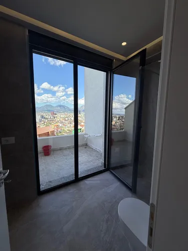 Foto e Apartment në shitje Kodra e Diellit, Tiranë