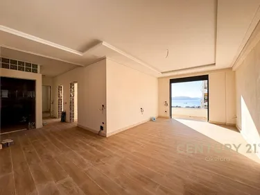 Foto e Ambient biznesi në shitje Sarande, Sarandë
