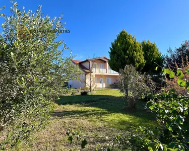 Foto e Vilë në shitje Shkembi Kavajes, Qerret, Durrës