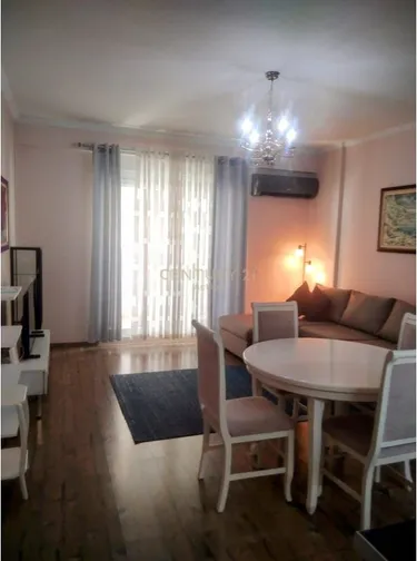 Foto e Apartment me qera Kompleksi Magnet, 21 Dhjetori, Tiranë