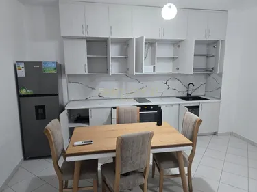 Foto e Apartment me qera Yzberisht, Tiranë