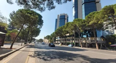 Foto e penthouse në shitje Kullat Binjake, Tiranë