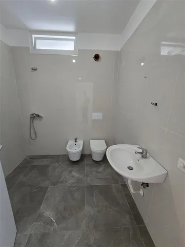 Foto e Apartment në shitje Rruga 5 Maji, Tiranë
