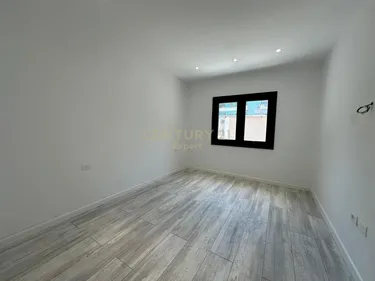 Foto e Shtëpi në shitje Stadiumi Flamurtari, Vlorë