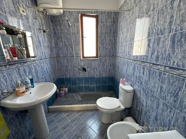 Foto e Apartment në shitje Komuna e Parisit, Tiranë