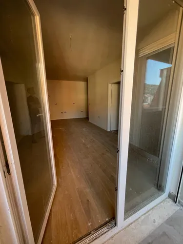 Foto e Apartment në shitje Spitali Amerikan 3, Tiranë