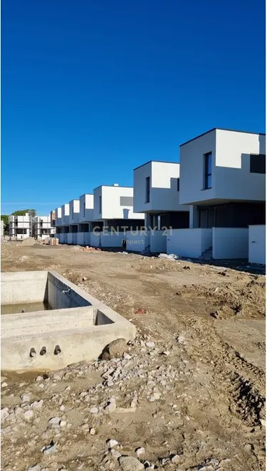 Foto e Shtëpi në shitje Hamallaj, Gjiri i Lalëzit, Durrës
