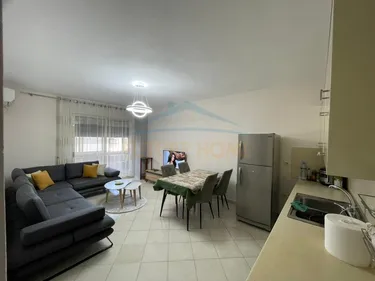 Foto e Apartment në shitje Golem, Kavajë