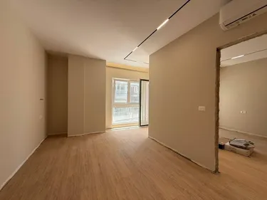 Zogu i Zi - photos