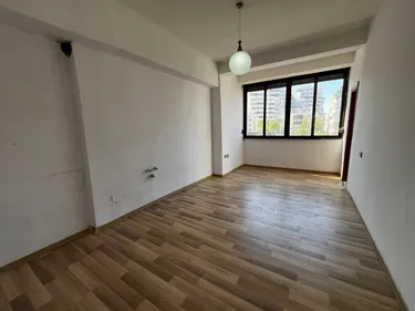 Фото Квартира на продажу Stacioni Trenit Durres, Durrës