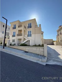 Long Hill Residence, Tirana - photos of  for House