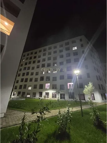 Ali Demi,rezidenca Kadiu - photos