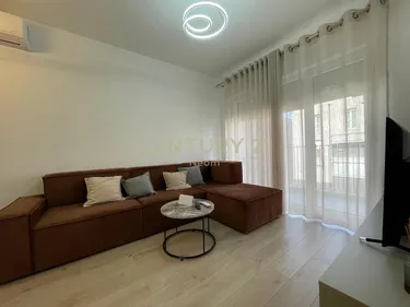 Foto von Wohnung zur miete Liqeni Thate, Tiranë