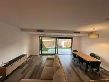 Foto e Apartment në shitje Yzberish, Tiranë