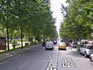 Фото shop на продажу Ish Ekspozita, Myslym Shyr, Tiranë