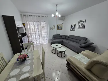 Foto von Wohnung zur miete Astir, Tiranë